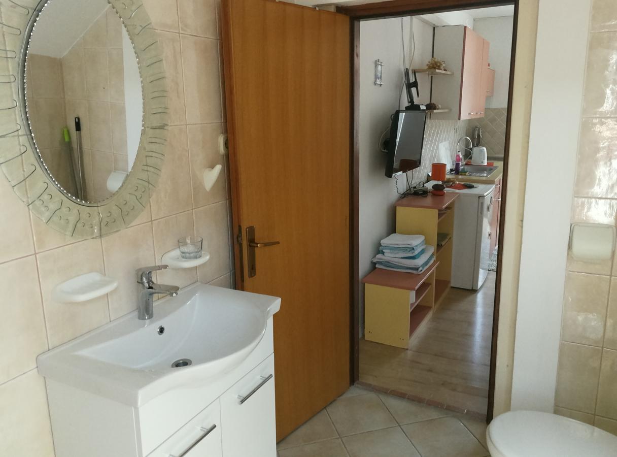 Apartments Ani Vela Luka Buitenkant foto