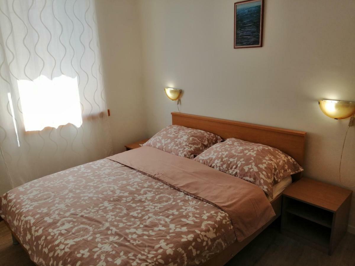Apartments Ani Vela Luka Buitenkant foto